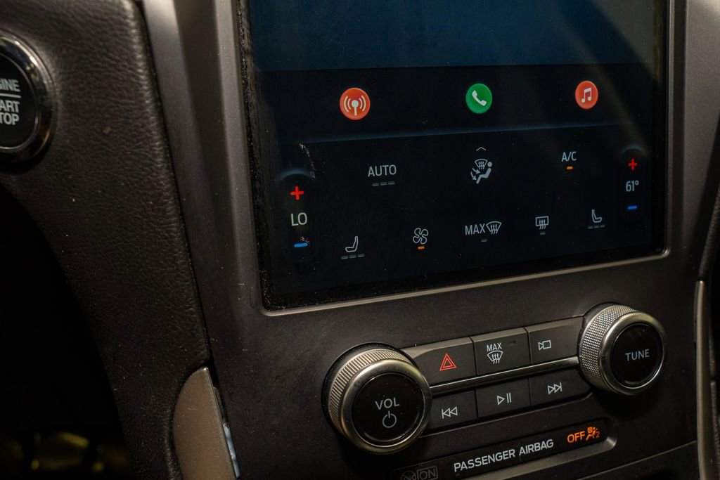 Used 2024 Ford Edge SEL image 14