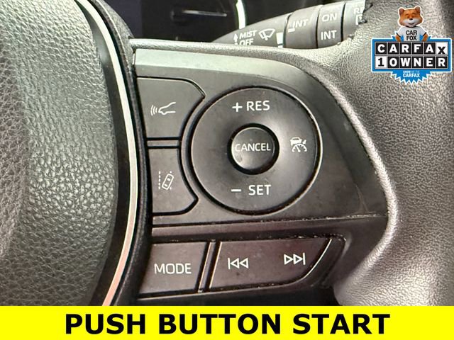 Used 2023 Toyota RAV4 XLE Premium FWD image 11