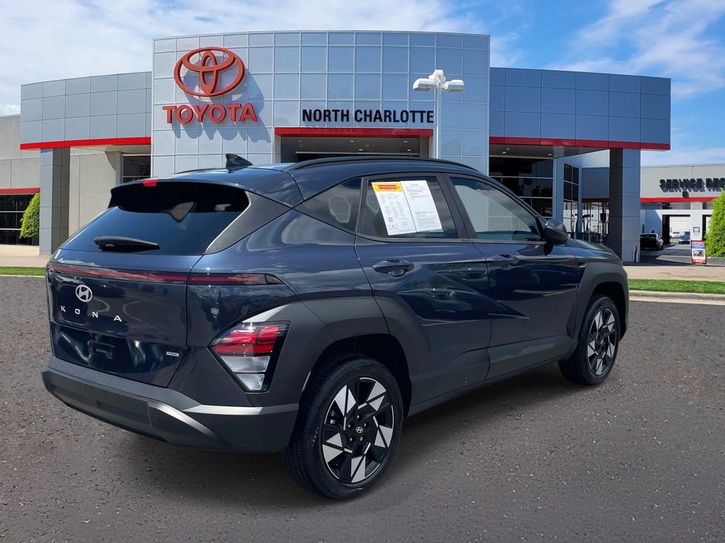 Used 2024 Hyundai Kona SEL AWD/4WD image 7