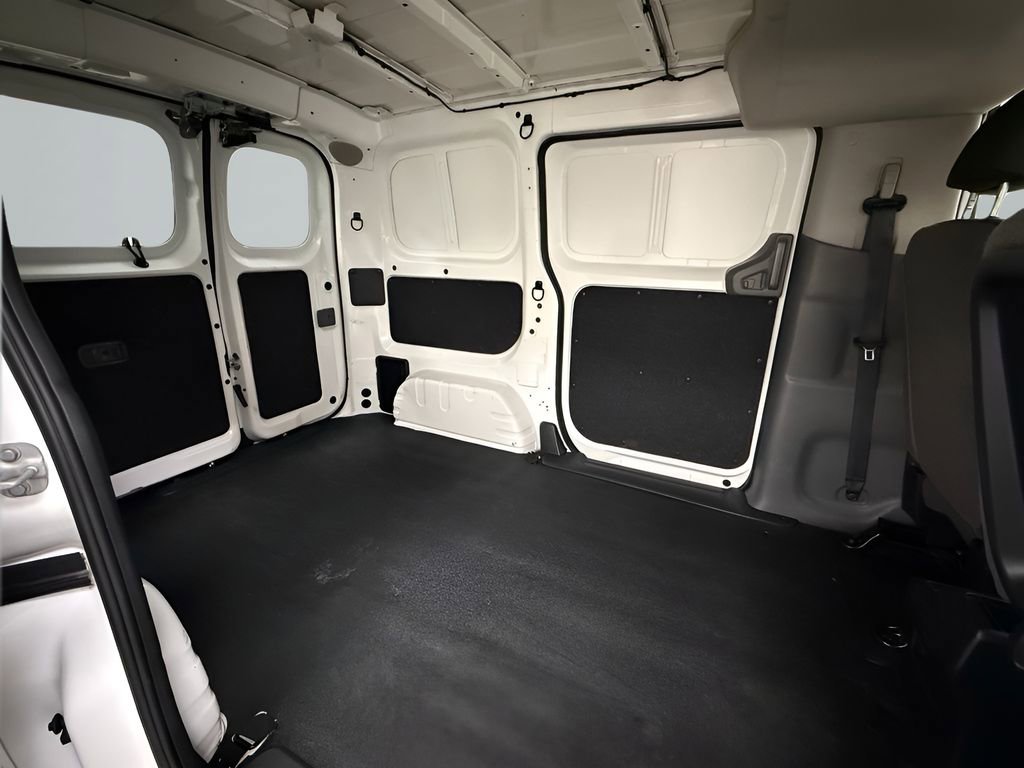 Used 2021 Nissan NV200 SV w/ Back Door Glass Package FWD image 21