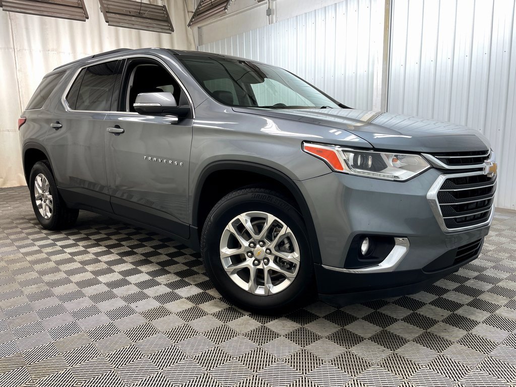 Used 2021 Chevrolet Traverse LT image 44