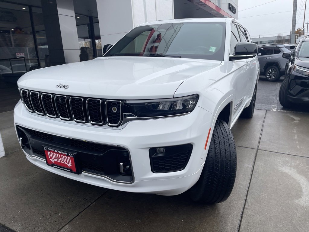 Used 2021 Jeep Grand Cherokee L Overland w/ Advanced Protech Group III image 19