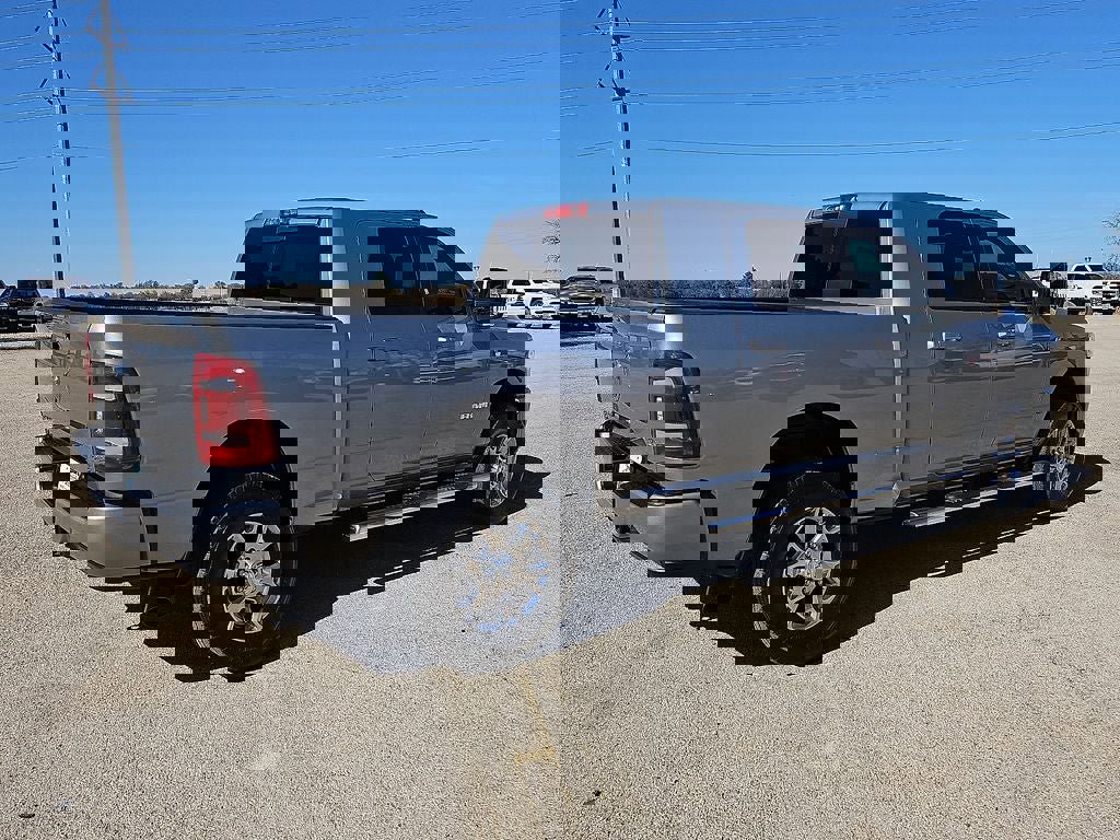 Used 2024 RAM 3500 Laramie image 8