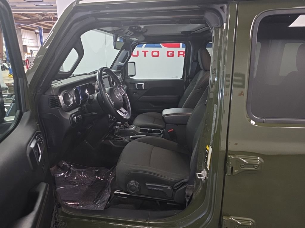 Used 2021 Jeep Wrangler Unlimited Sahara w/ Uconnect 4C Nav & Sound Group image 17