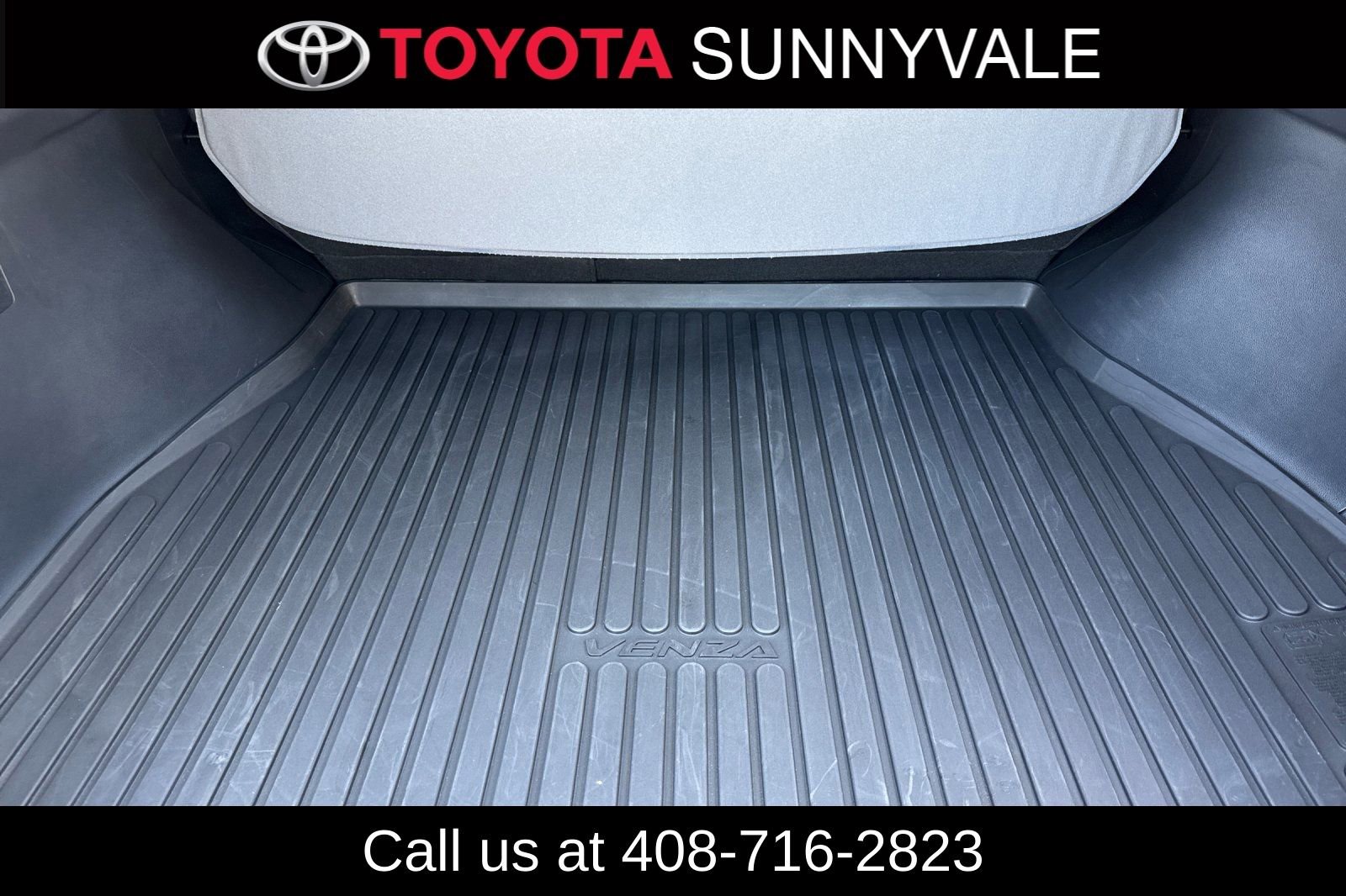 Used 2023 Toyota Venza LE AWD/4WD image 20