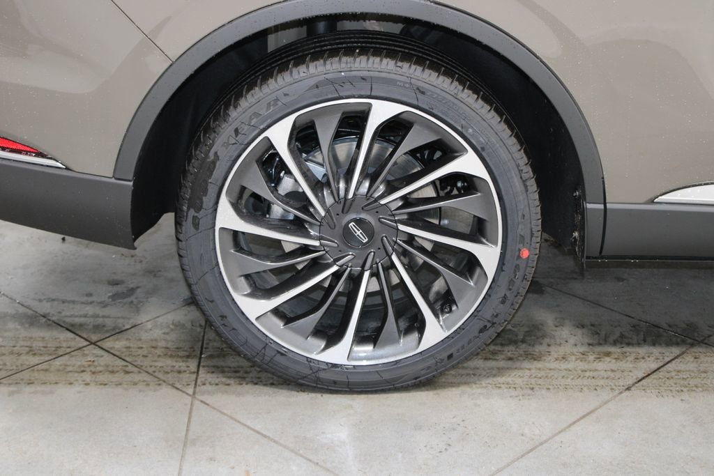 New 2026 Lincoln Aviator Reserve image 13