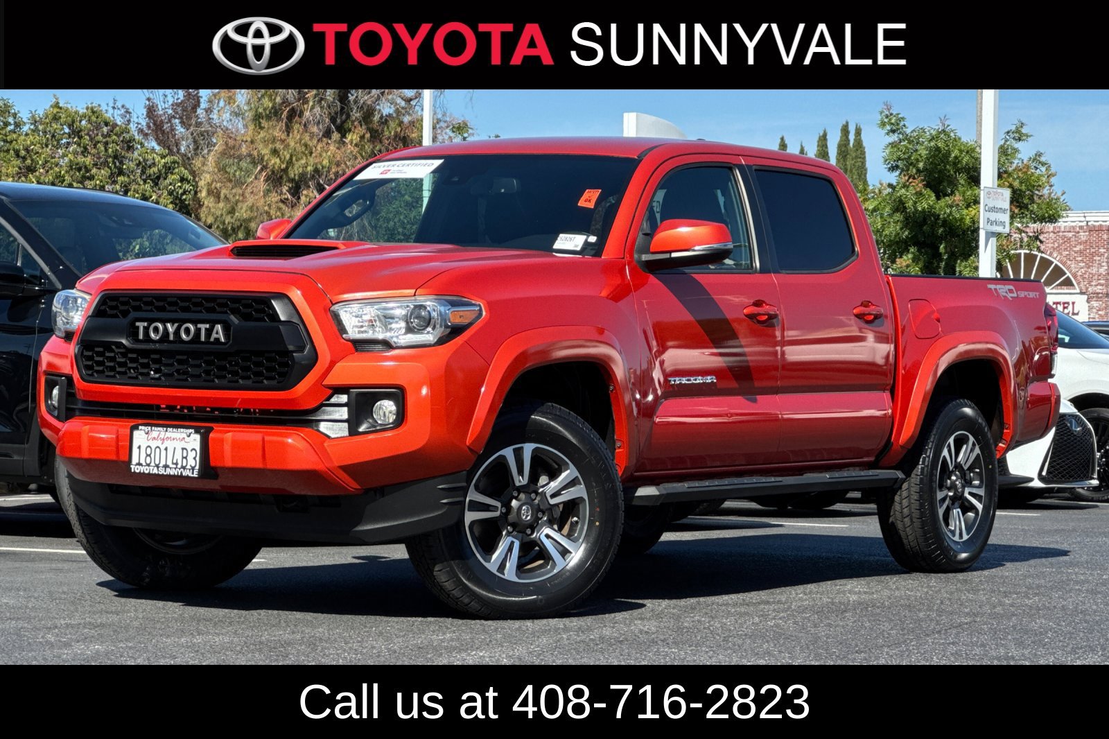 Used 2018 Toyota Tacoma TRD Sport RWD image 2