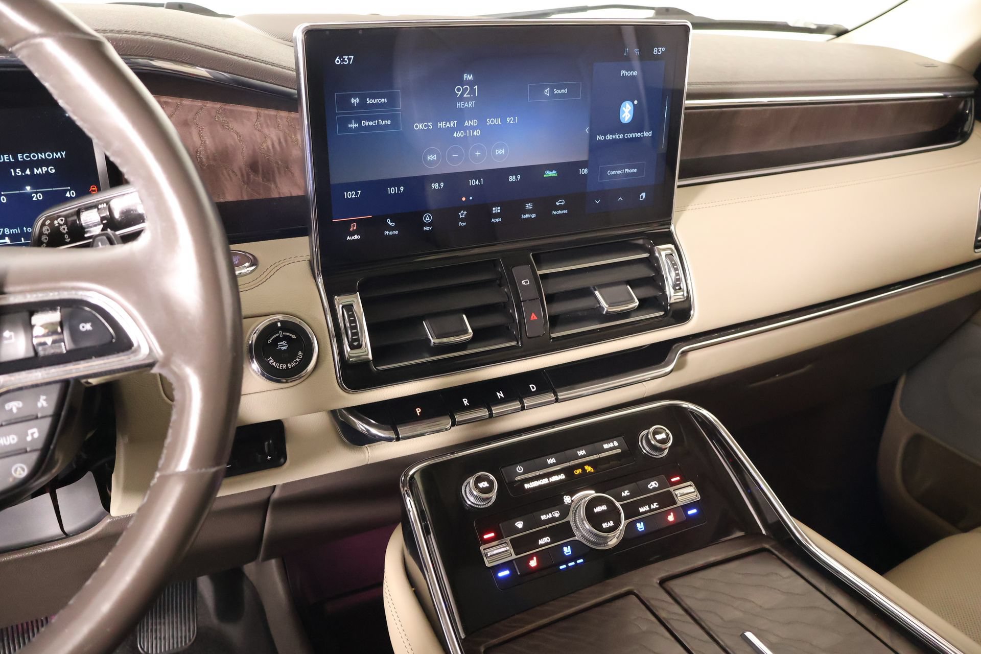 Used 2022 Lincoln Navigator Reserve AWD/4WD image 5