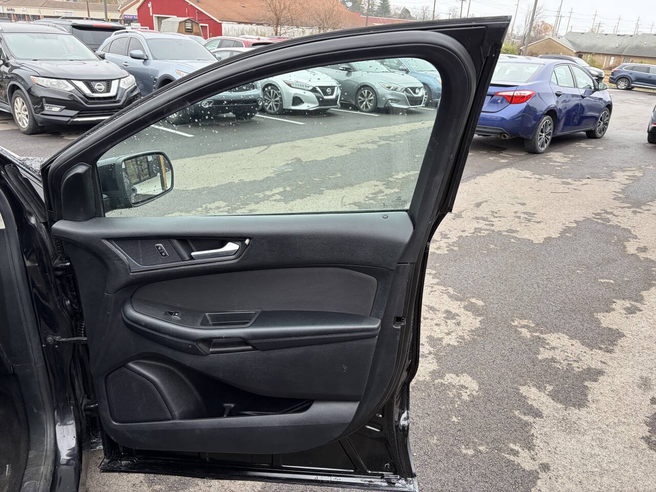 Used 2020 Ford Edge SEL AWD/4WD image 17
