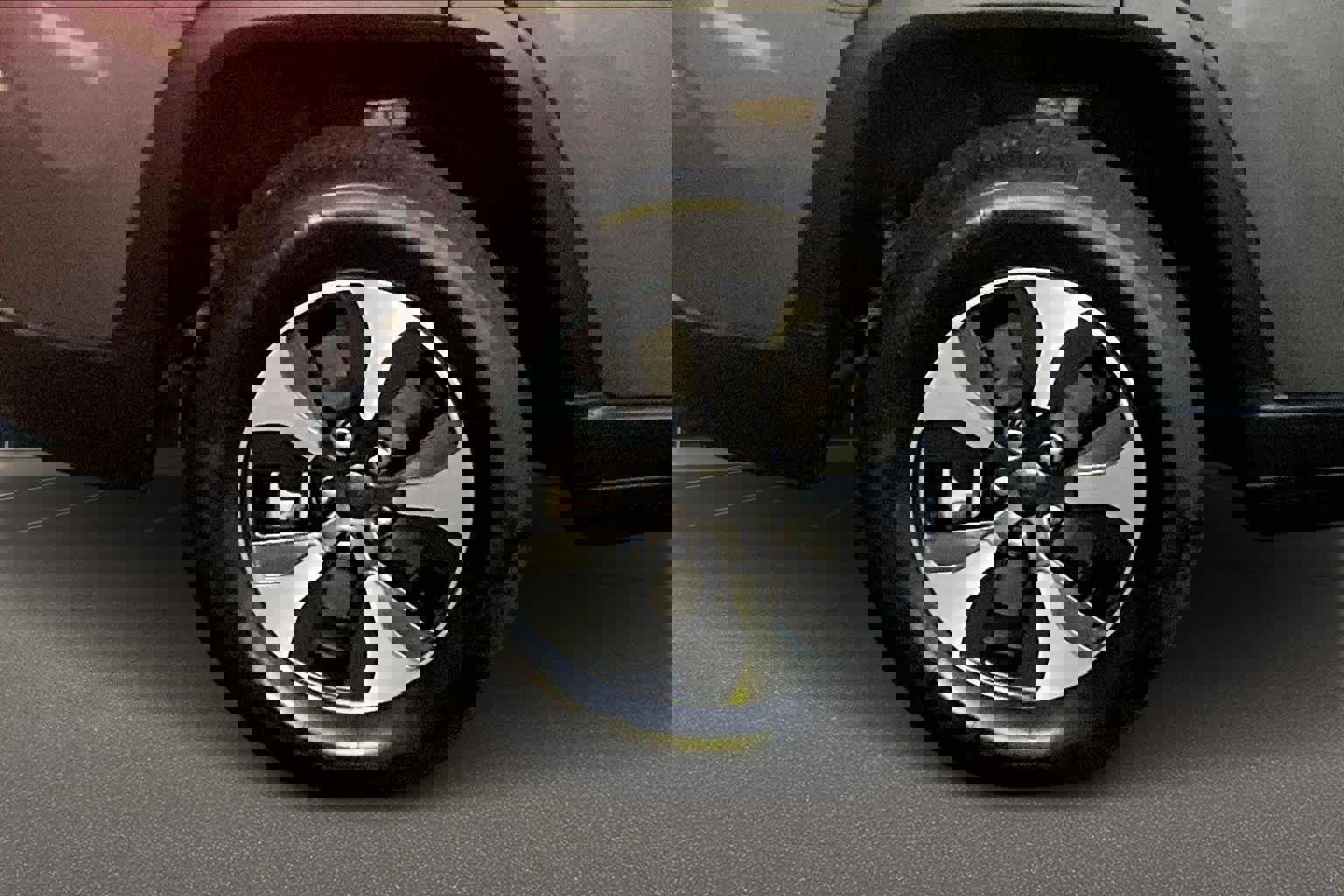 Used 2024 Jeep Grand Cherokee Limited 4xe image 36