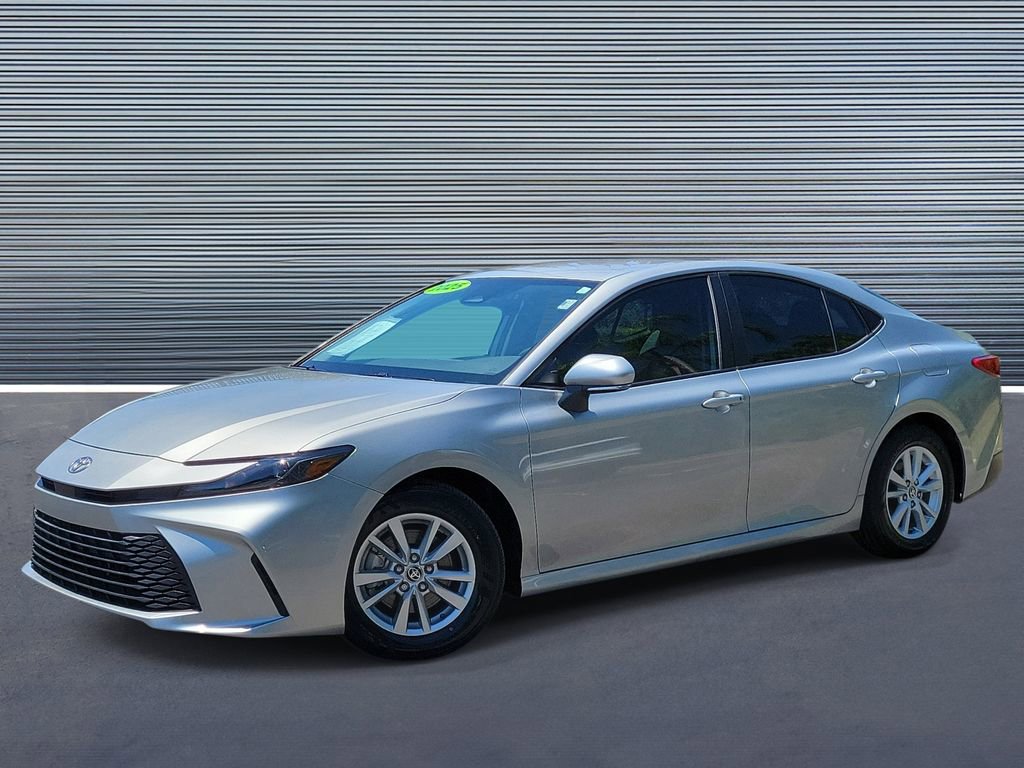 Used 2025 Toyota Camry LE FWD image 1