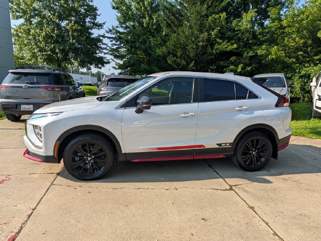 Used 2024 Mitsubishi Eclipse Cross Ralliart AWD/4WD image 6