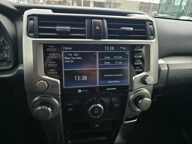 Used 2020 Toyota 4Runner SR5 image 27