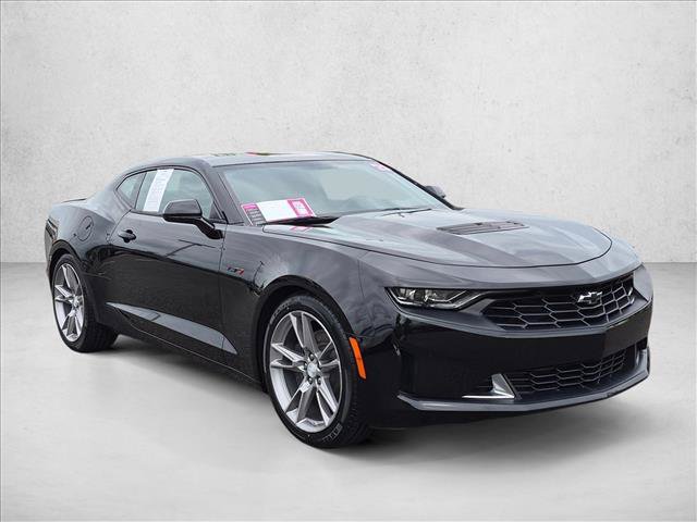 Used 2021 Chevrolet Camaro LT w/ RS Package RWD image 3