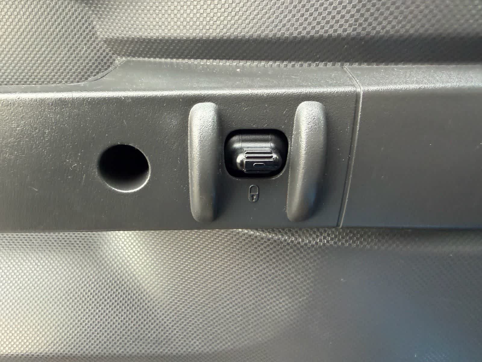 Used 2010 Jeep Wrangler Sport AWD/4WD image 13