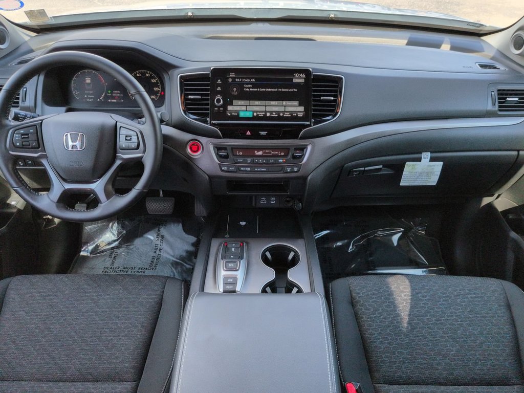 Used 2025 Honda Ridgeline Sport image 15