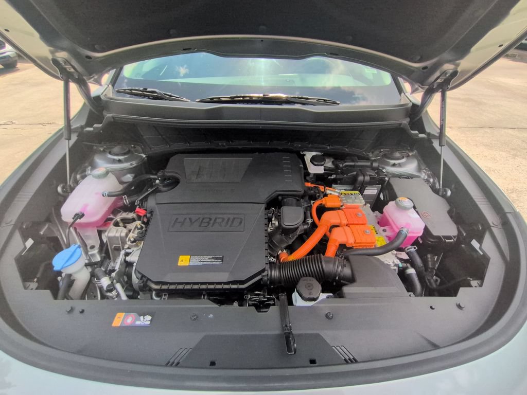 Used 2025 Kia Niro LX FWD image 33