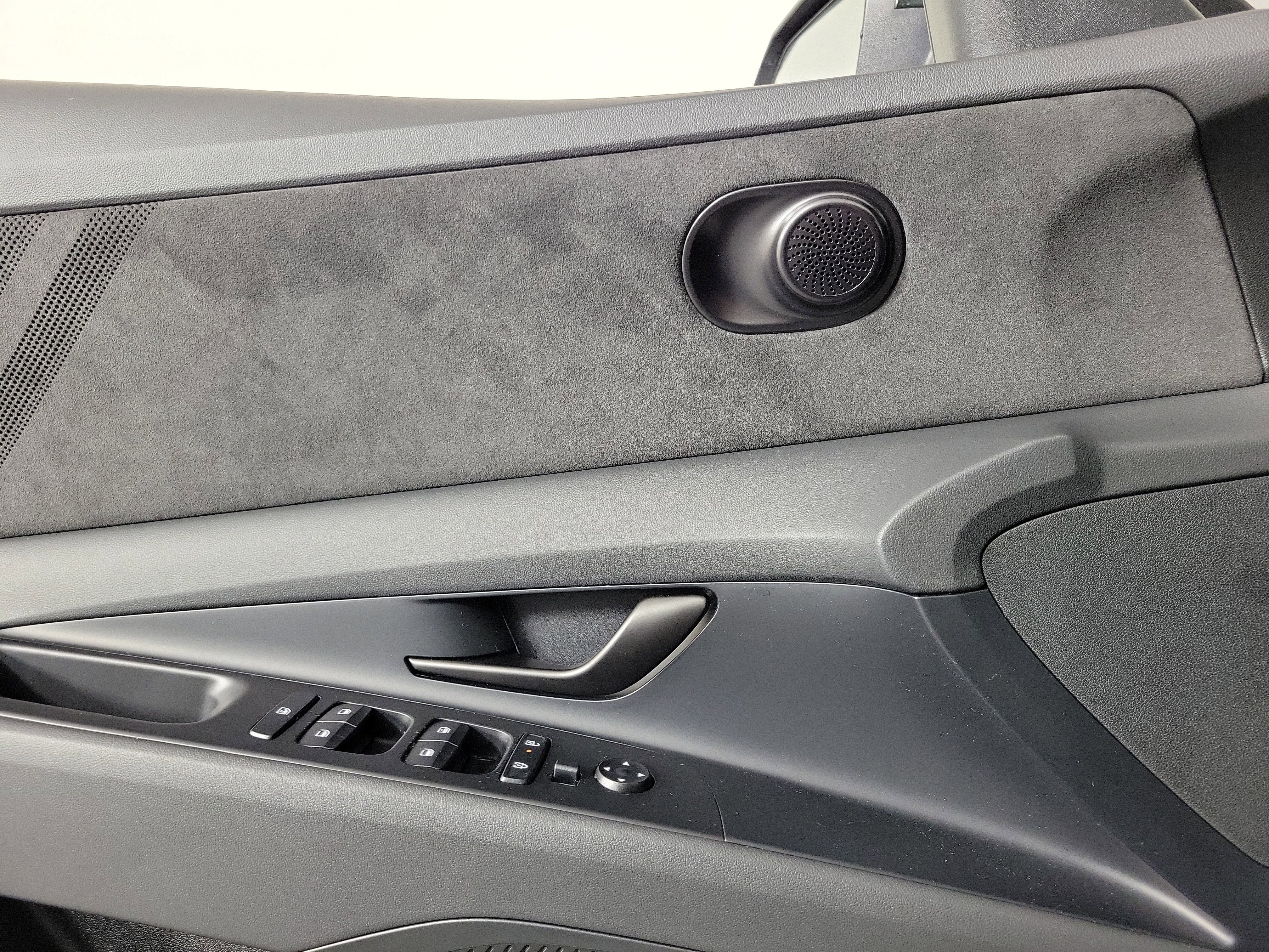 New 2026 Hyundai Elantra N image 23