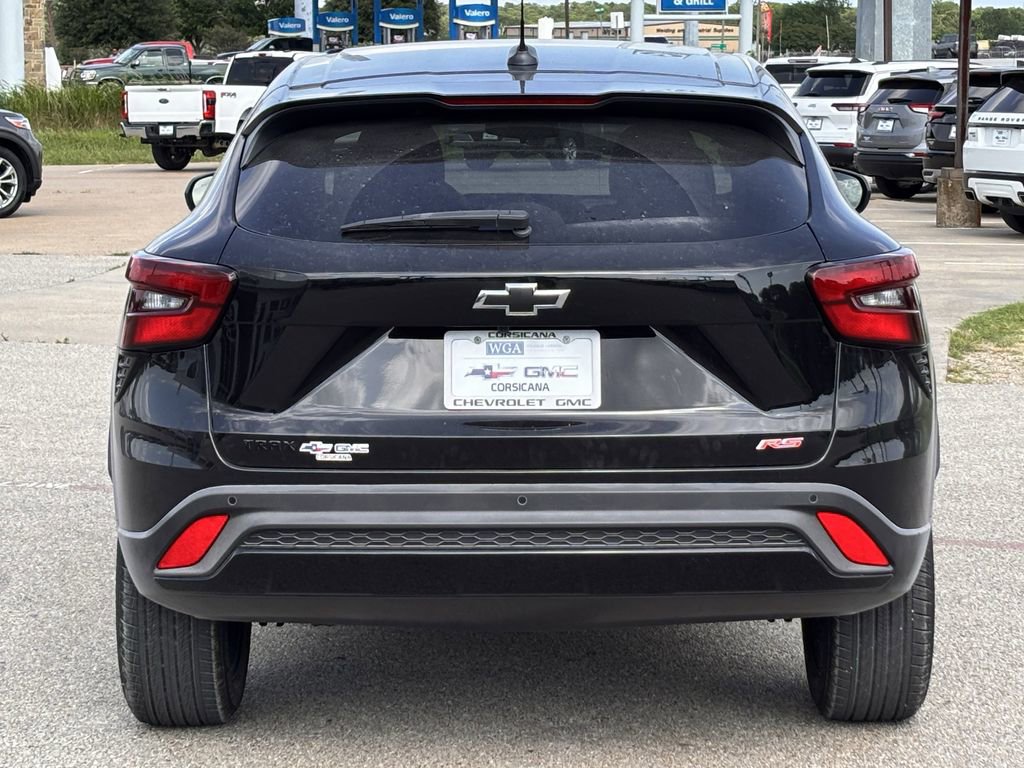 New 2026 Chevrolet Trax RS FWD image 5