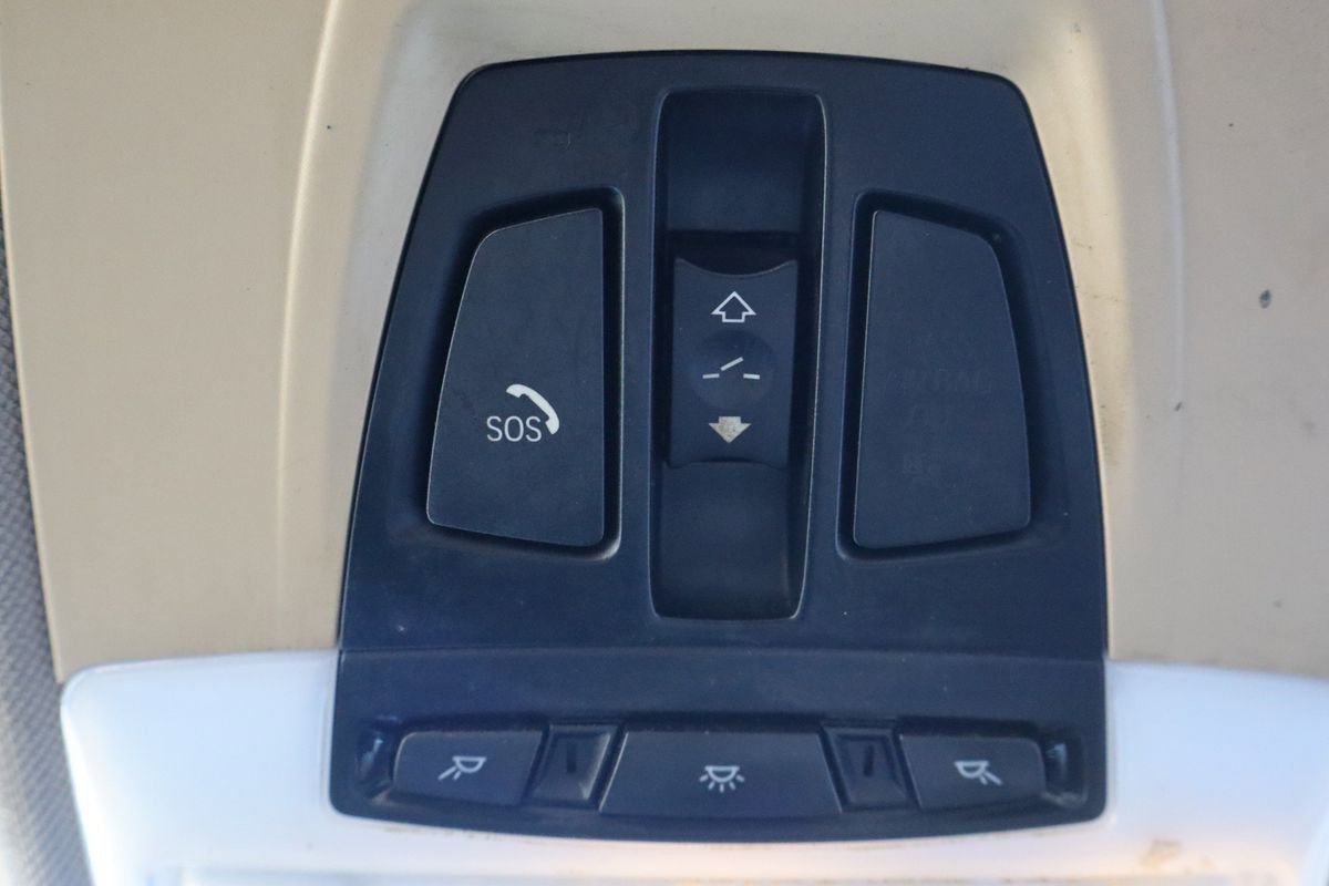 Used 2015 BMW 328i xDrive Sedan image 23