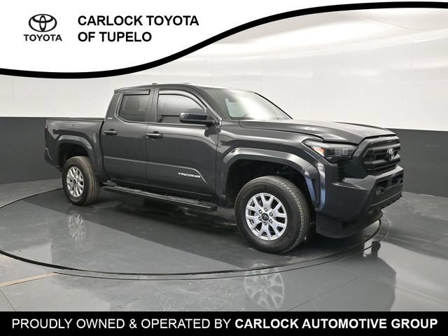 Used 2025 Toyota Tacoma SR5 RWD image 6