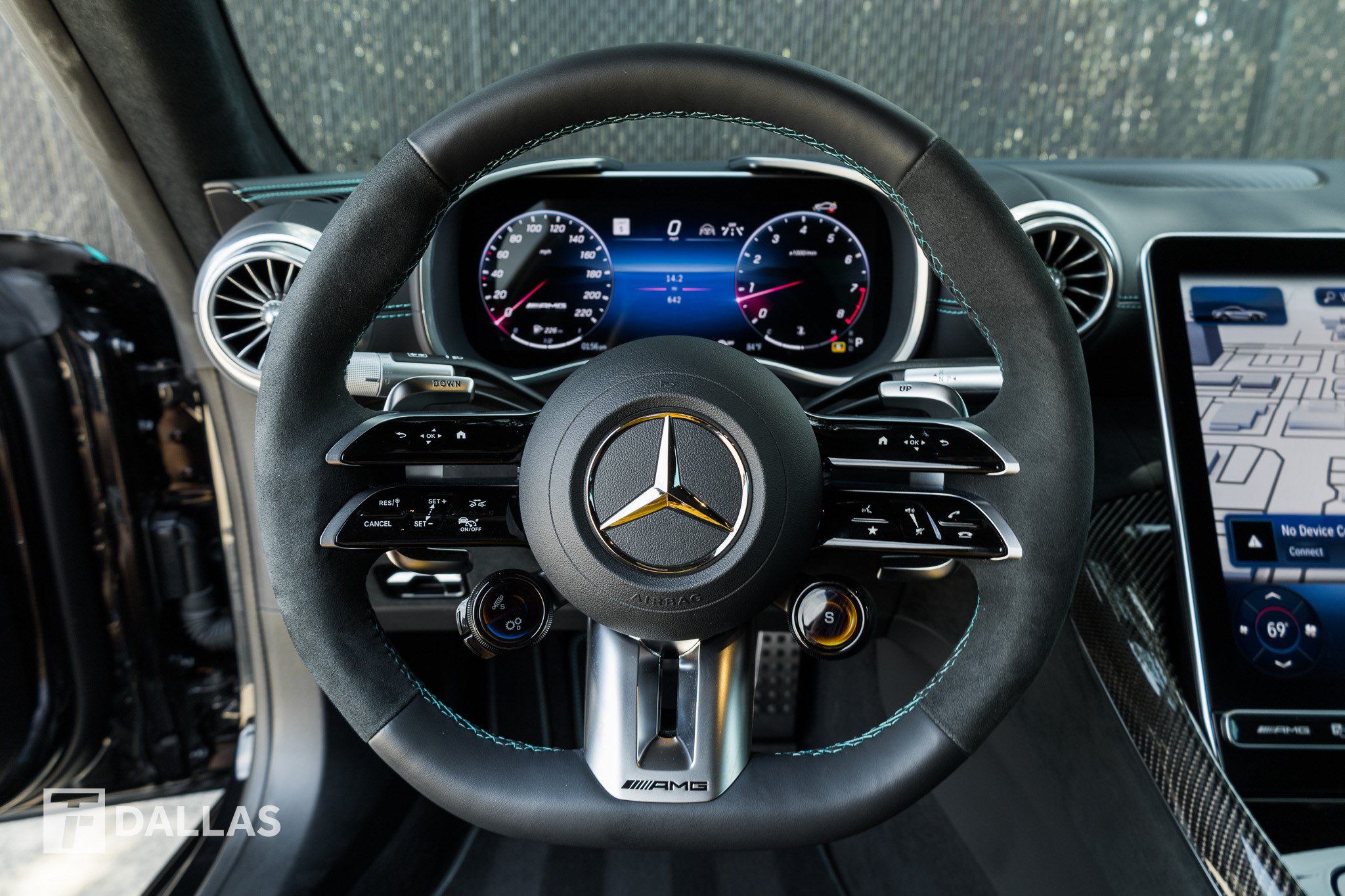 Used 2025 Mercedes-Benz AMG GT 63 image 31