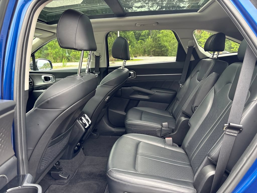 Used 2023 Kia Sorento SX FWD image 23