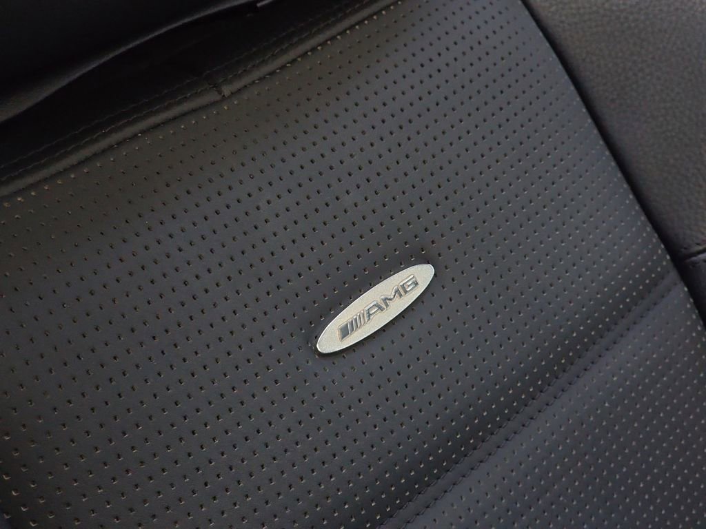 Used 2009 Mercedes-Benz S 63 AMG w/ AMG Performance Pkg image 33