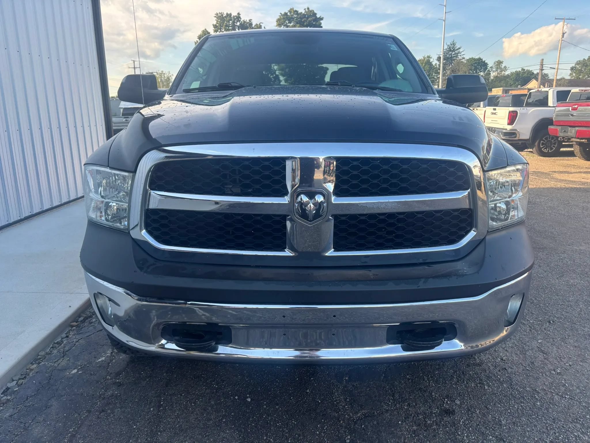 Used 2017 RAM 1500 ST w/ SXT Appearance Group AWD/4WD image 13