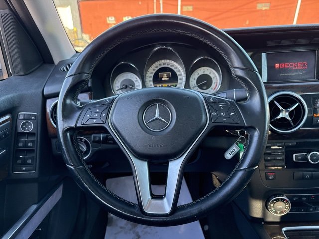 Used 2013 Mercedes-Benz GLK 350 4MATIC image 27