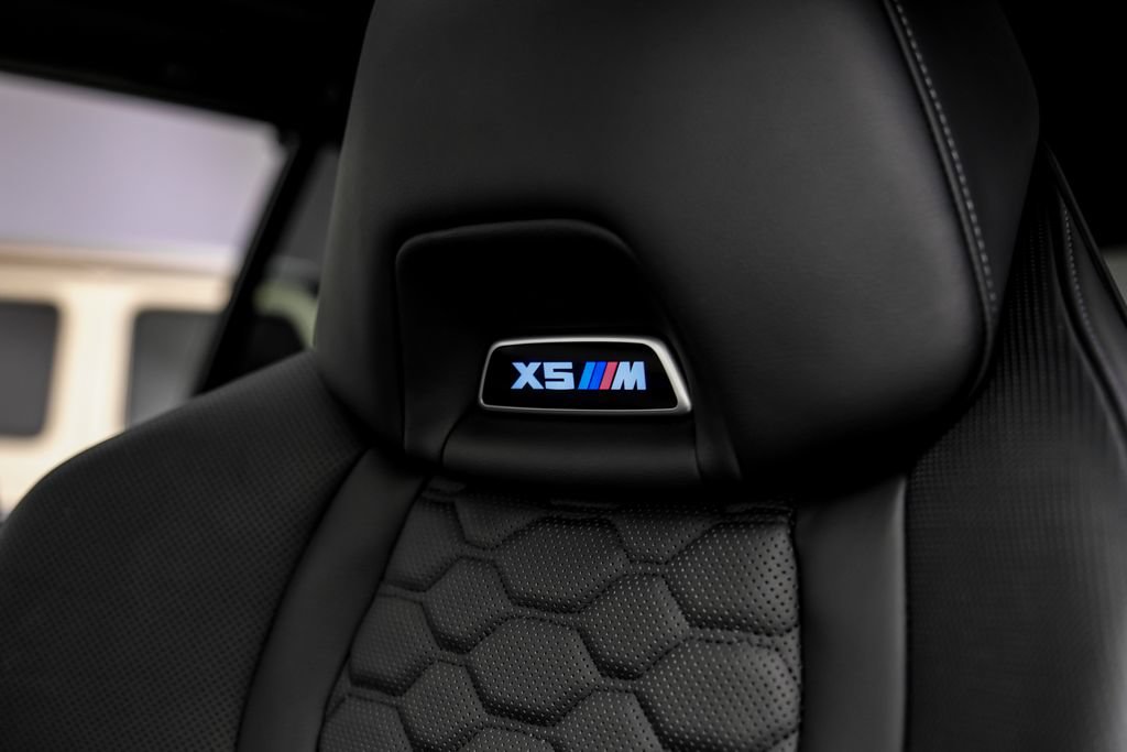 Used 2025 BMW X5 M Competition w/ Executive Package AWD/4WD image 46