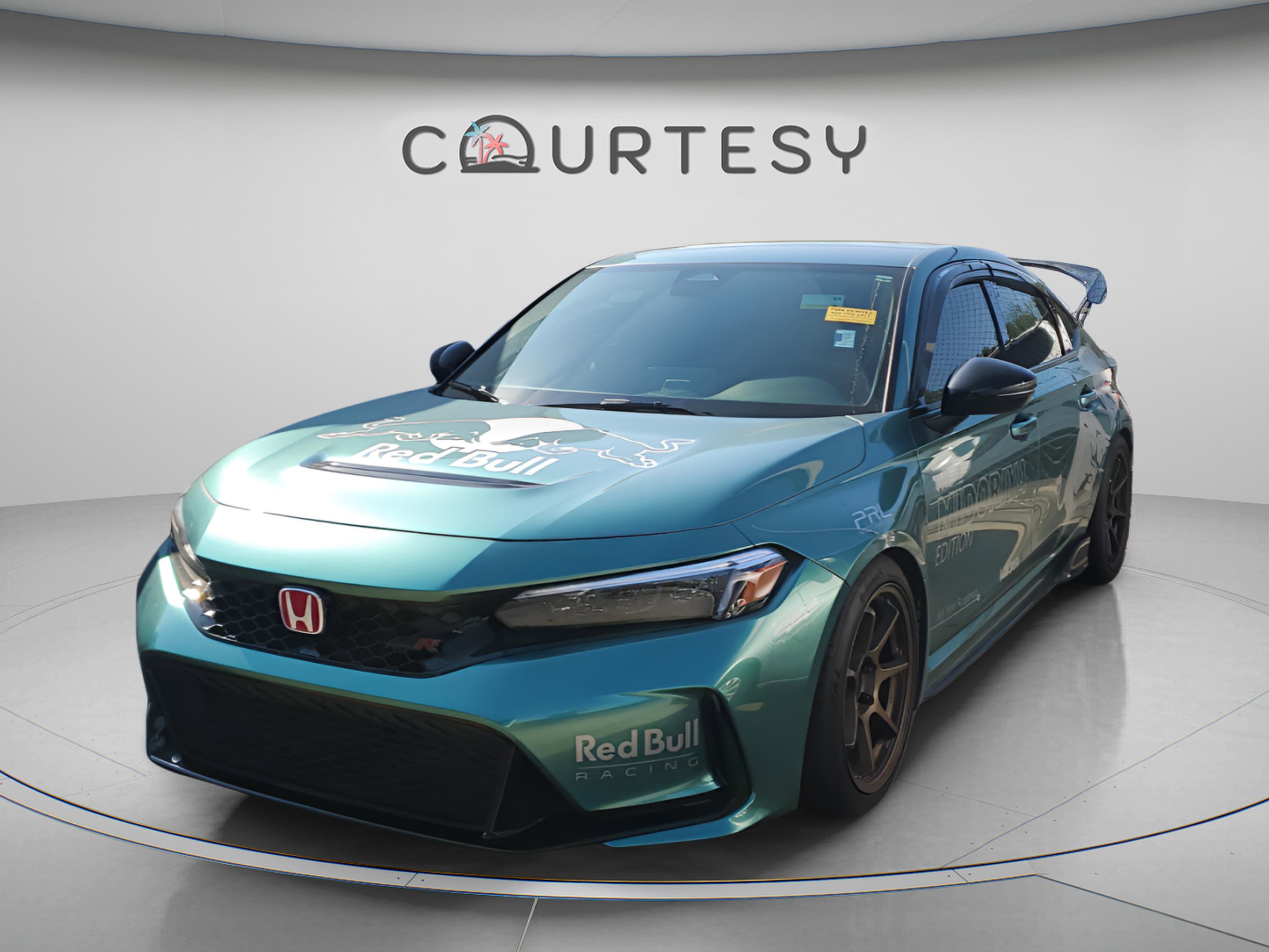 Used 2024 Honda Civic Type R image 1