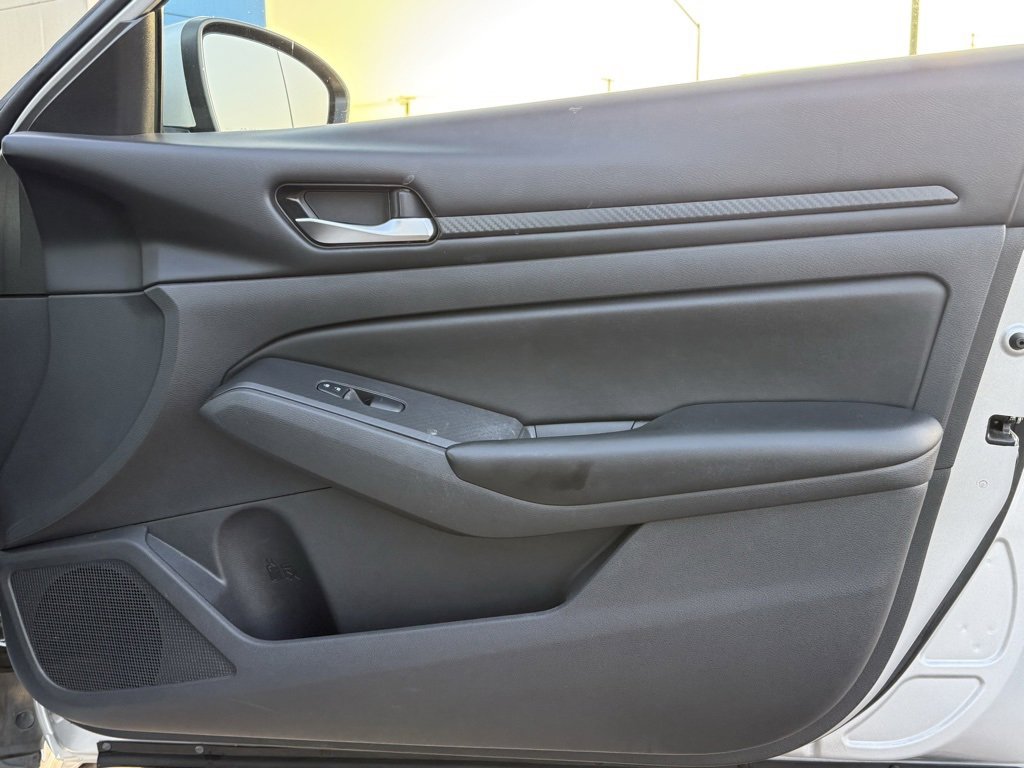 Used 2022 Nissan Altima 2.5 S image 10