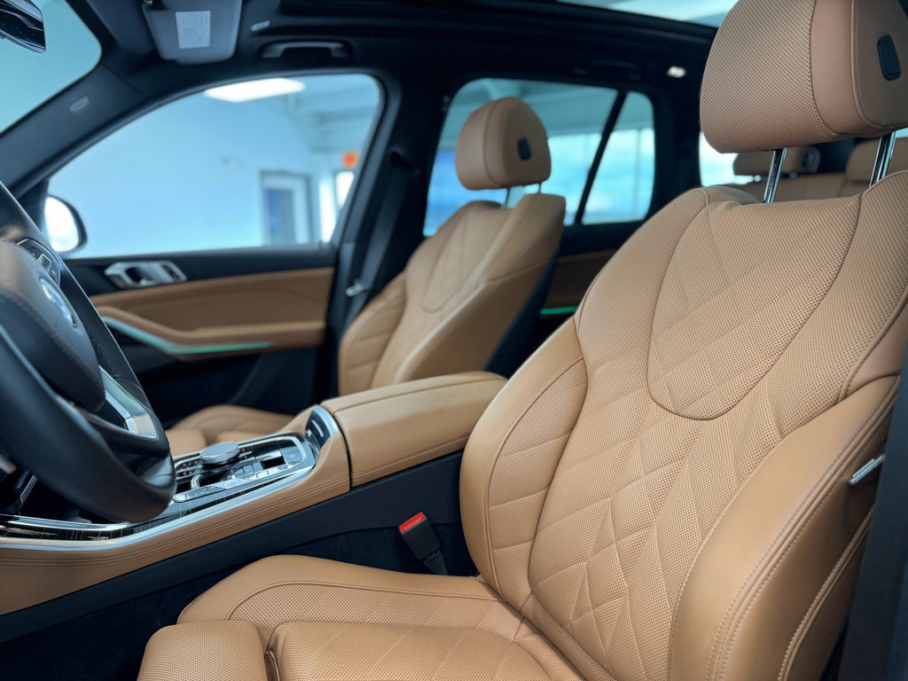 Used 2026 BMW X5 xDrive40i image 15