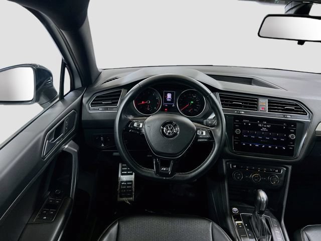 Used 2021 Volkswagen Tiguan SE R-Line AWD/4WD image 22