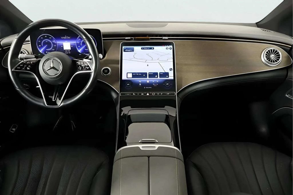 Used 2022 Mercedes-Benz EQS 450+ Sedan image 12