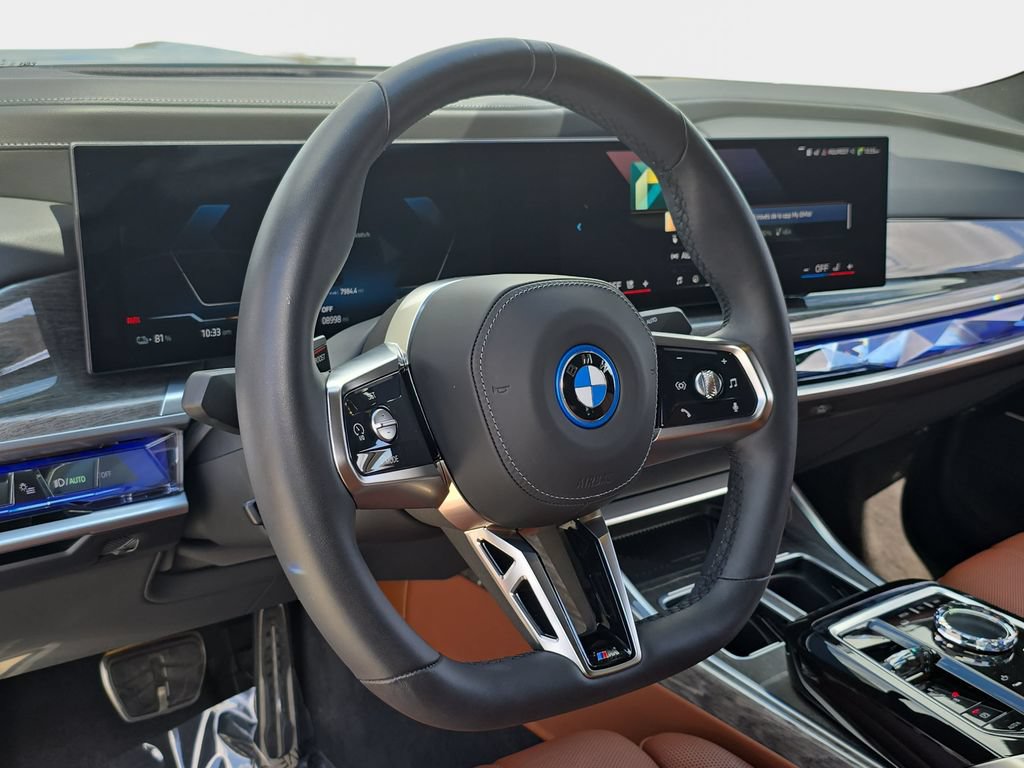 Used 2025 BMW i7 eDrive50 w/ M Sport Package RWD image 20