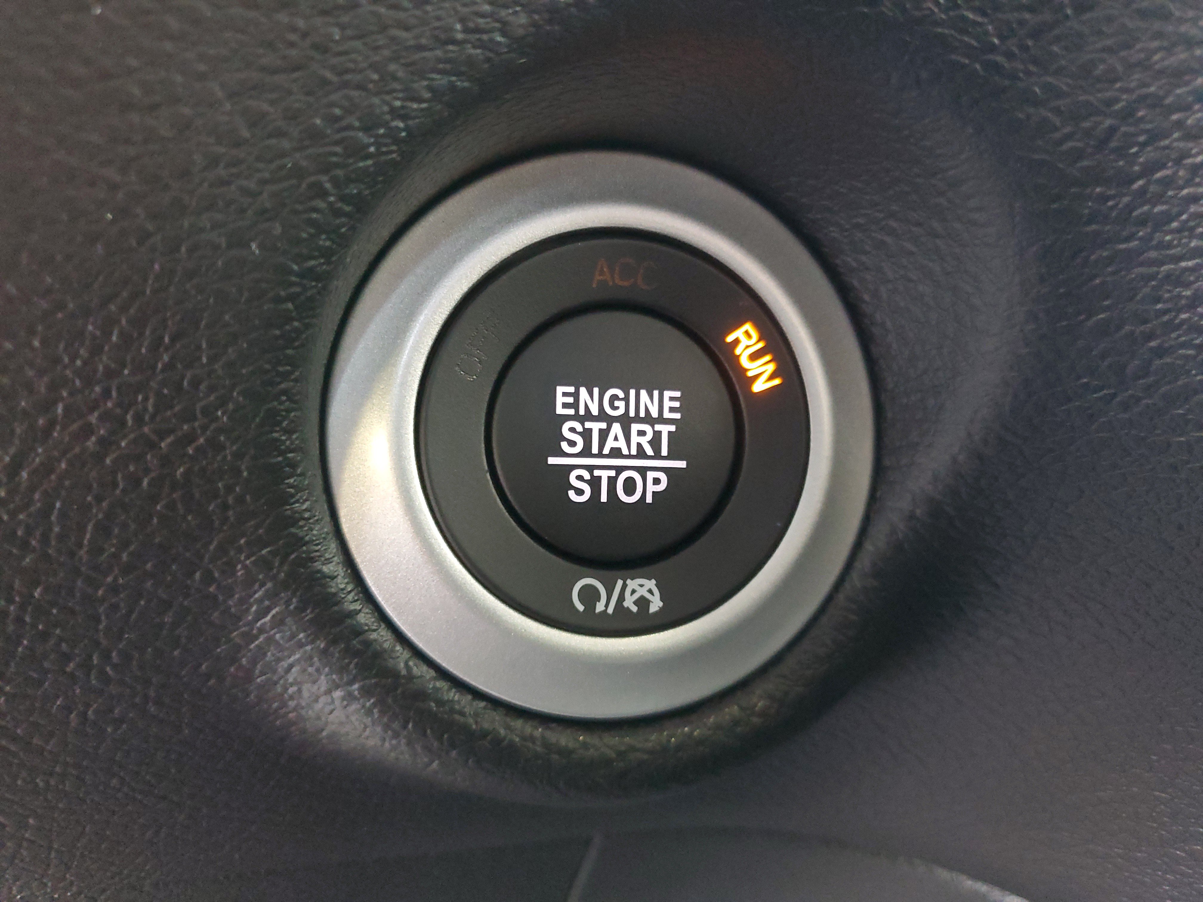 New 2027 Chrysler Pacifica Select FWD image 31