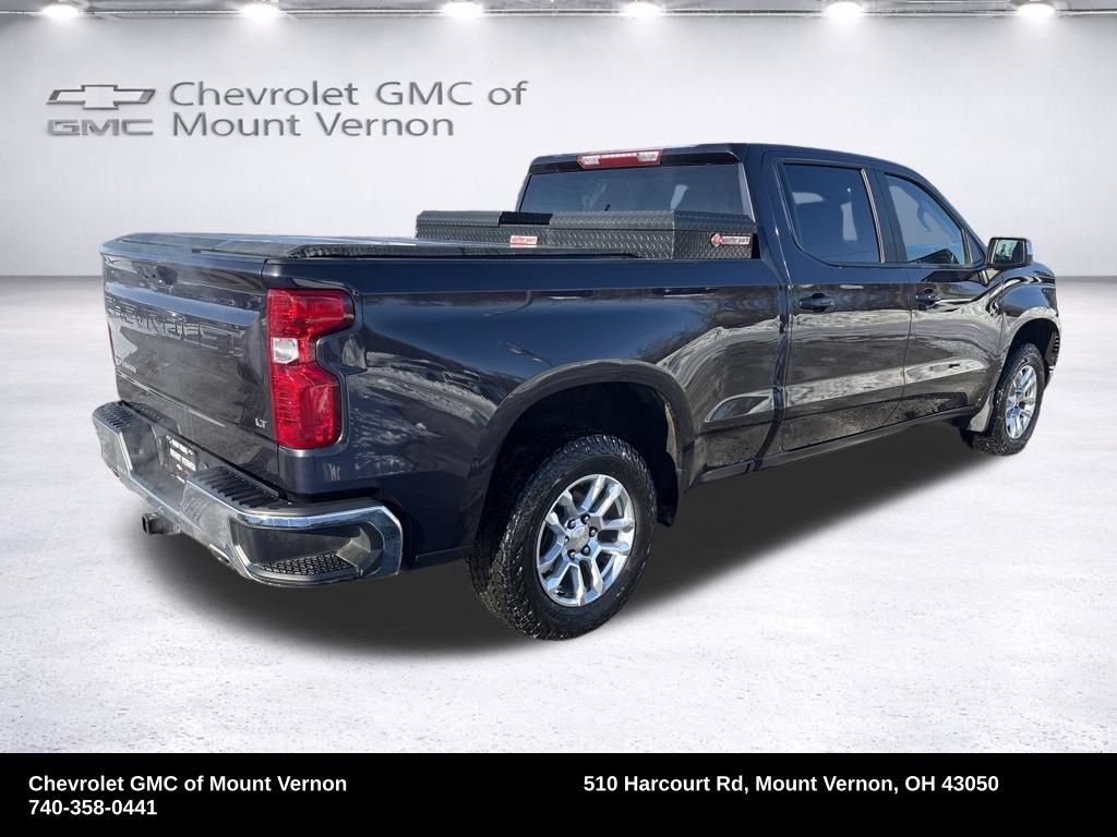 Used 2023 Chevrolet Silverado 1500 LT AWD/4WD image 5