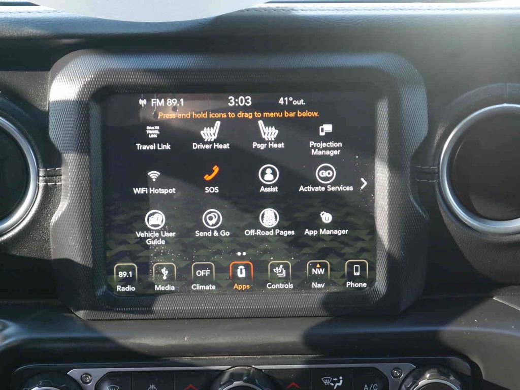 Used 2018 Jeep Wrangler Unlimited Sahara image 6