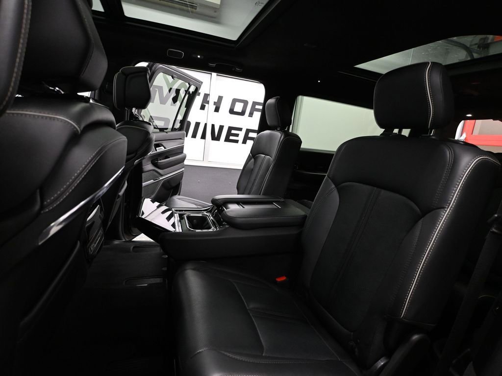 Used 2024 Jeep Grand Wagoneer L Series II w/ Quick Order Packagew 28T image 44