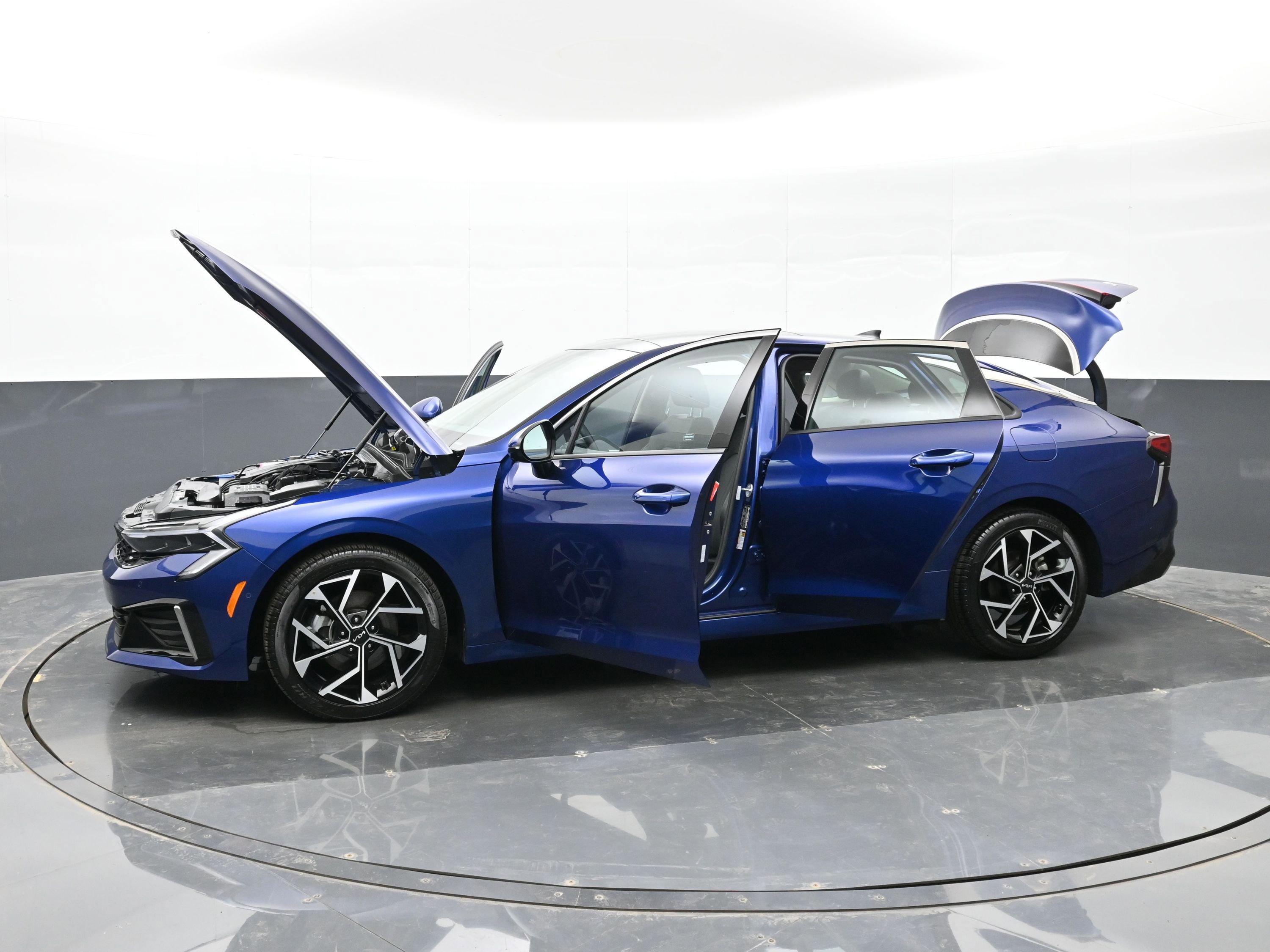 Used 2025 Kia K5 EX image 49