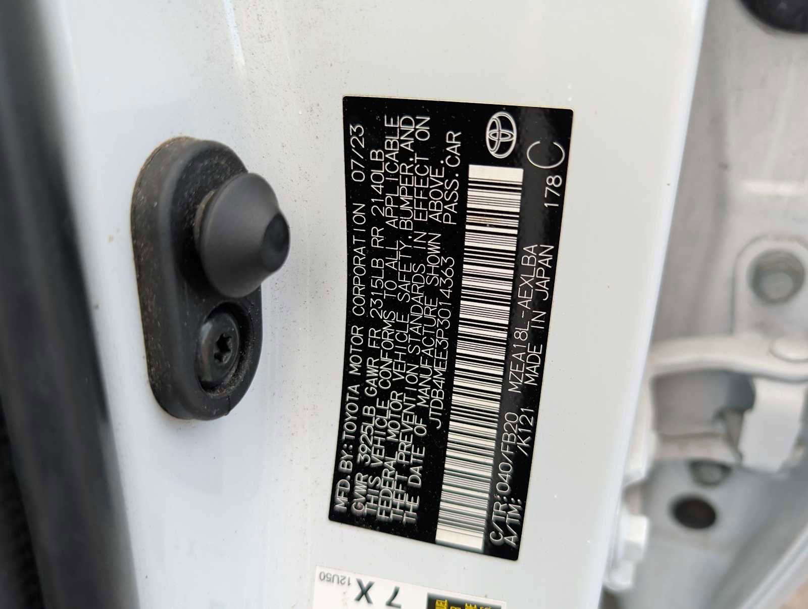 Used 2023 Toyota Corolla LE image 24