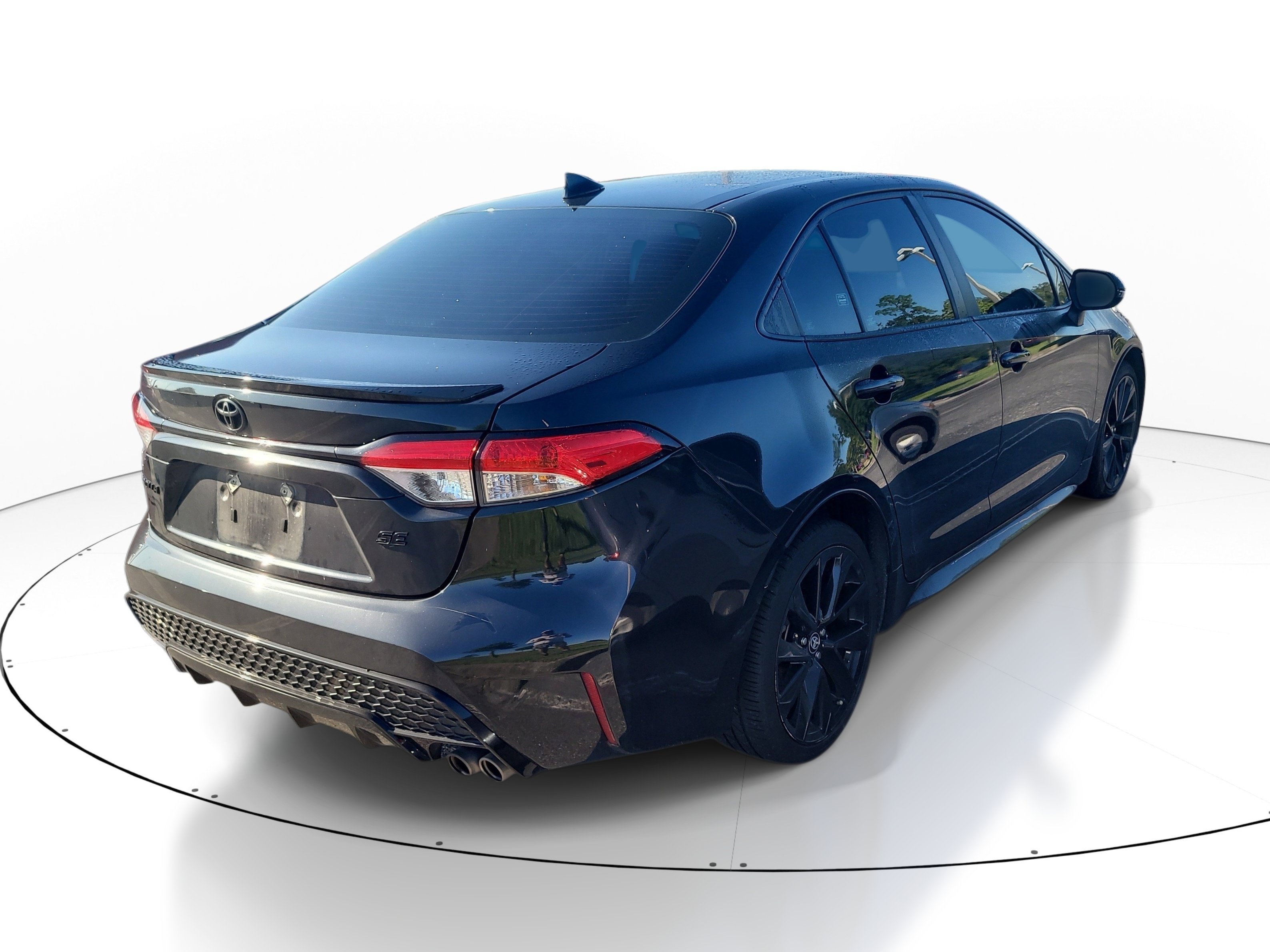 Used 2022 Toyota Corolla SE FWD image 7