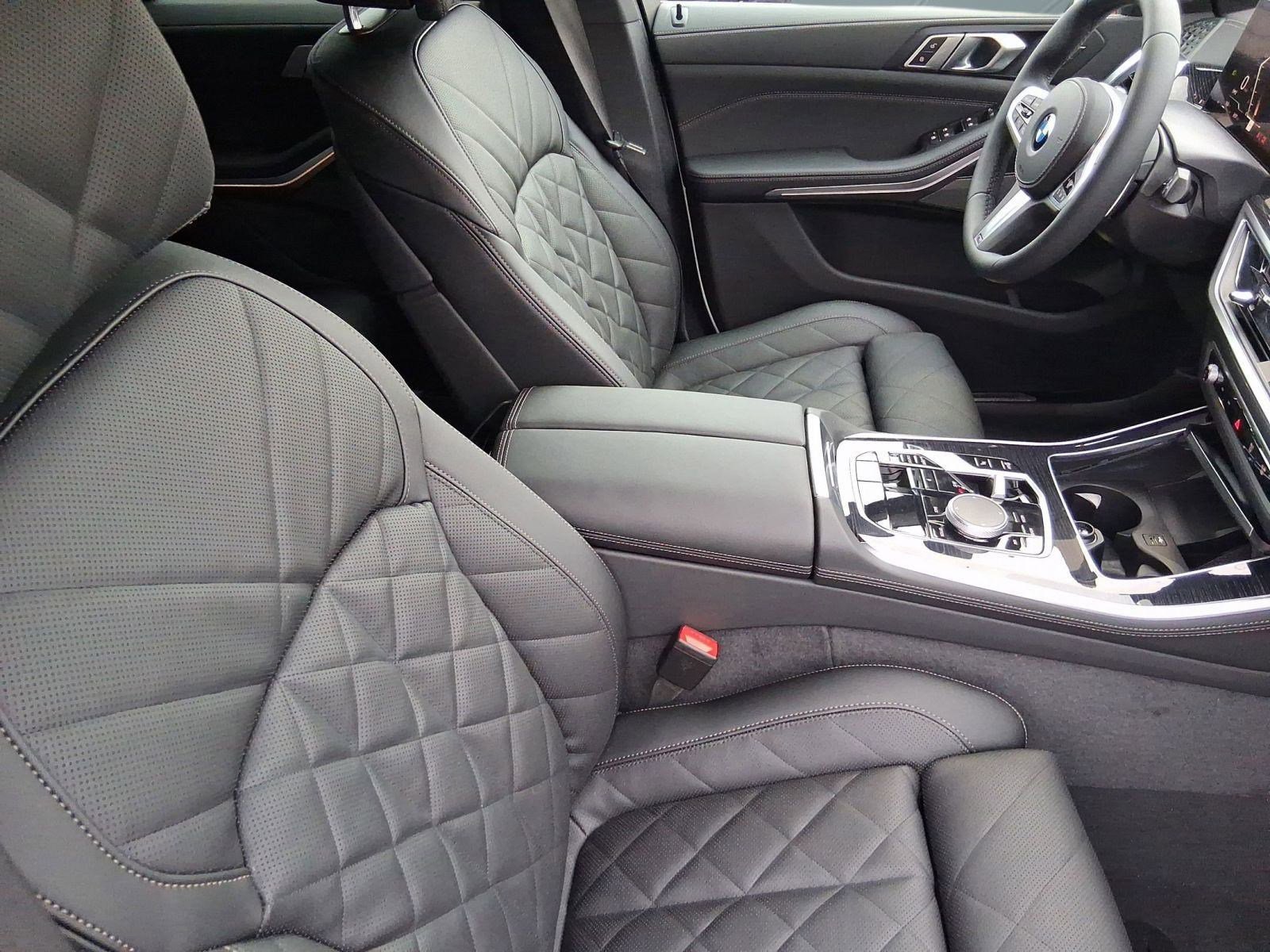 New 2026 BMW X5 xDrive40i w/ M Sport Package image 32