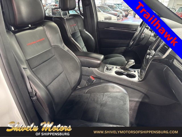 Used 2018 Jeep Grand Cherokee Trailhawk image 46