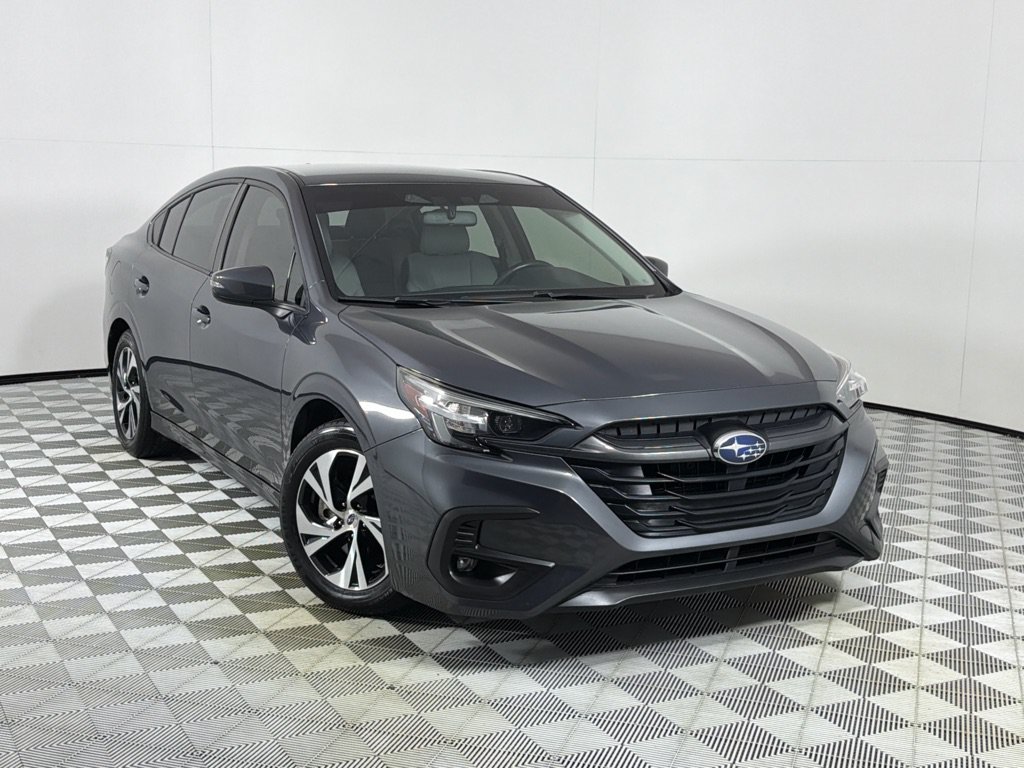 Used 2024 Subaru Legacy Premium AWD/4WD image 2