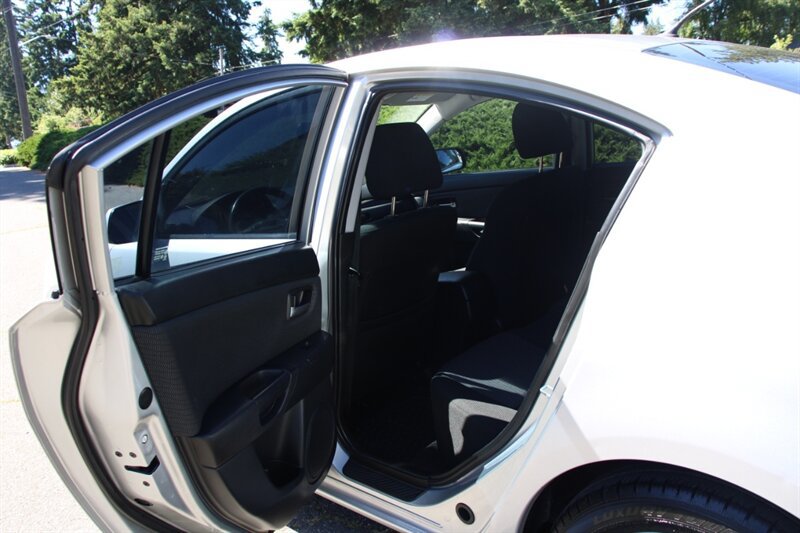 Used 2008 MAZDA MAZDA3 i Touring FWD image 14
