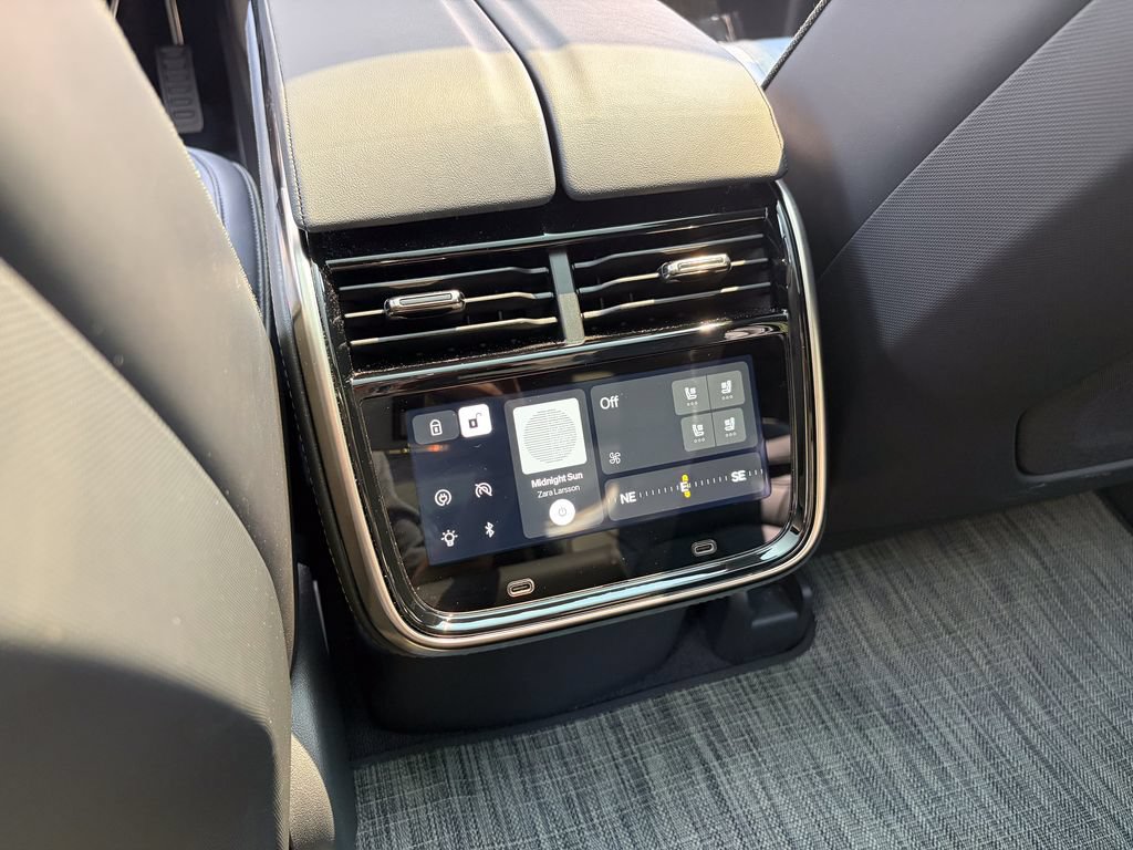 Used 2026 Rivian R1S Adventure AWD/4WD image 72