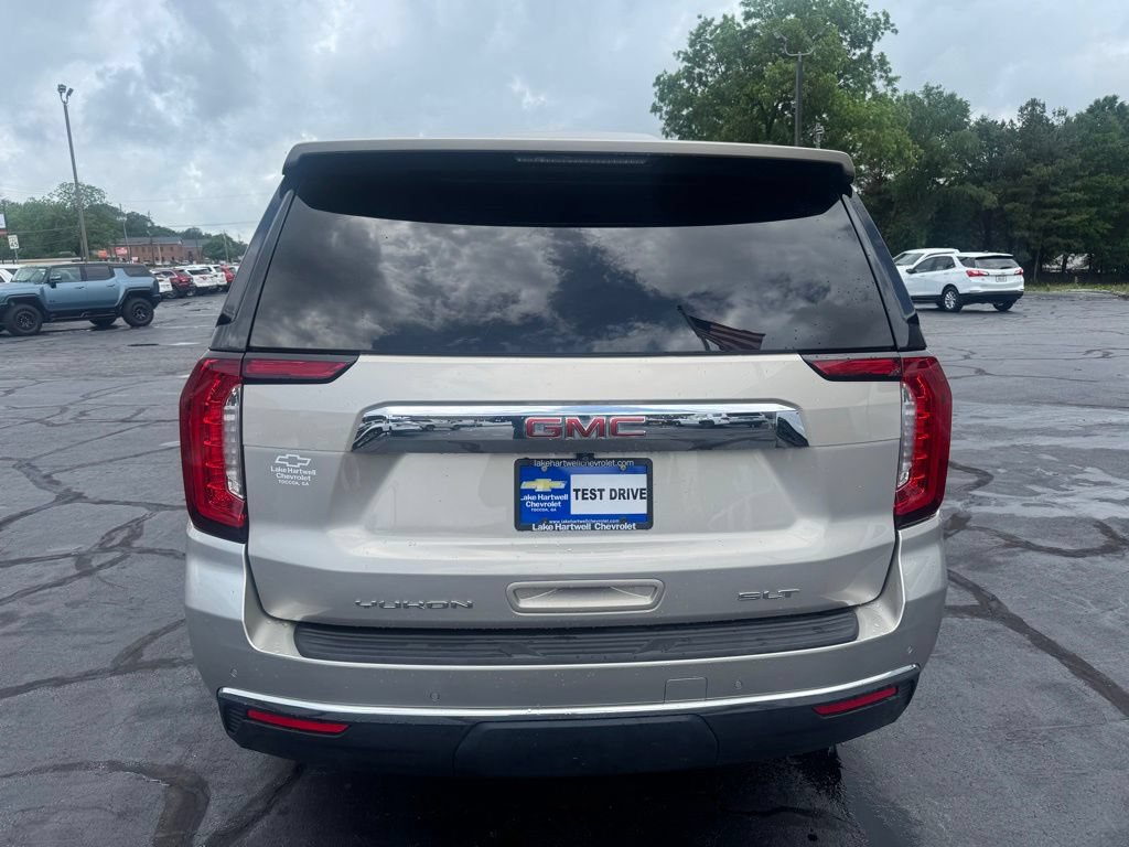 Used 2022 GMC Yukon SLT w/ SLT Luxury Package AWD/4WD image 10